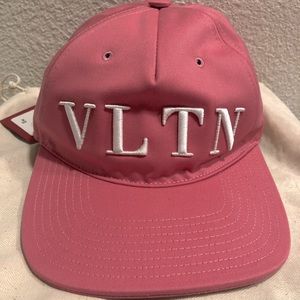 Grand NEE Valentino Garavani VLTN Logo Cap Pink